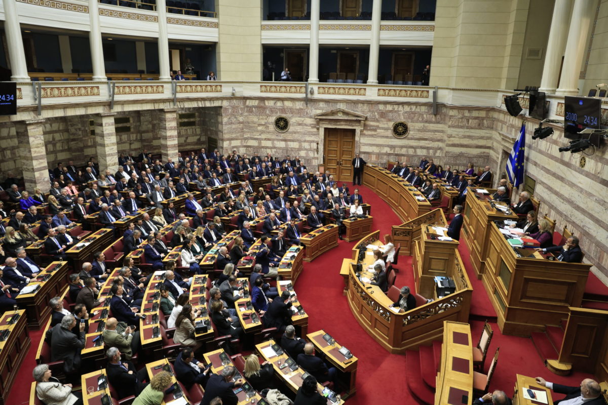 Βουλή: Κατατέθηκε το νομοσχέδιο για την ενίσχυση της Πολιτικής Προστασίας