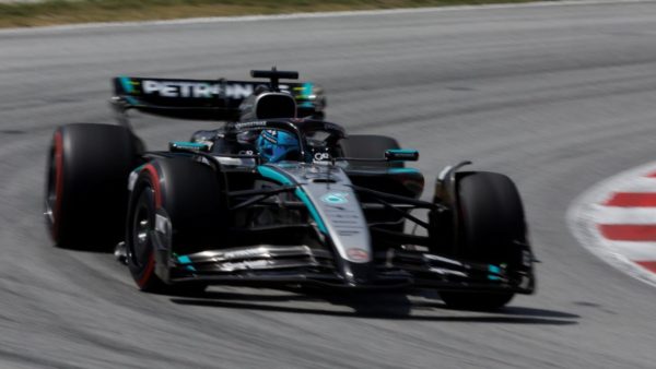 Pole position για τον Ράσελ στον Καναδά