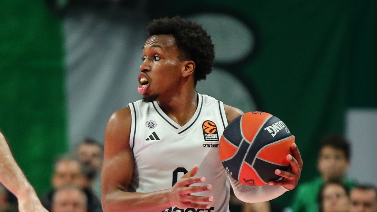 Προβάδισμα Παρί με πρωταγωνιστή Σορτς