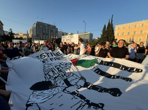 Σωκράτης Φάμελλος σε Παλαιστινιακά ΜΜΕ: Ο Ελληνικός λαός διαδηλώνει – Απαίτηση να σταματήσει τώρα η γενοκτονία στη Γάζα