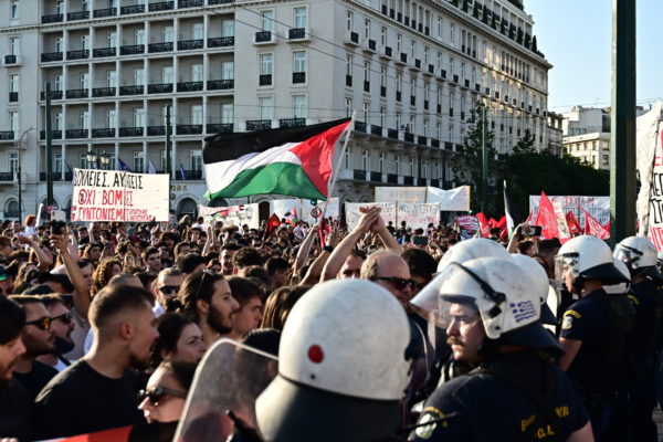 Συγκεντρώσεις αλληλεγγύης για τους Παλαιστινίους από το Σύνταγμα ως τα Χανιά και την Αλεξανδρούπολη
