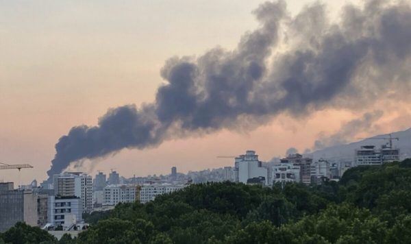 Σειρήνες ηχούν στο Ισραήλ καθώς εκτοξεύονται βαλλιστικοί πύραυλοι από το Ιράν – Eντολή στους κατοίκους να παραμείνουν κοντά σε καταφύγια
