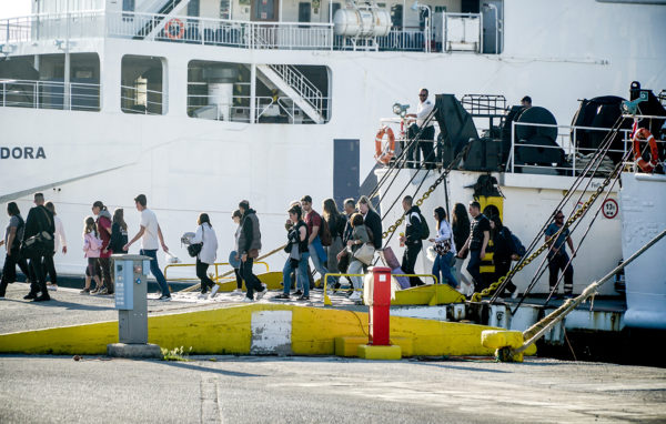 Εκπτώσεις σε ακτοπλοϊκά εισιτήρια για τη μετάβαση των αναπληρωτών εκπαιδευτικών
