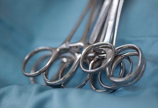 «Φρένο» της Ε.Ε. στις εισαγωγές ιατροτεχνολογικών προϊόντων από την Κίνα