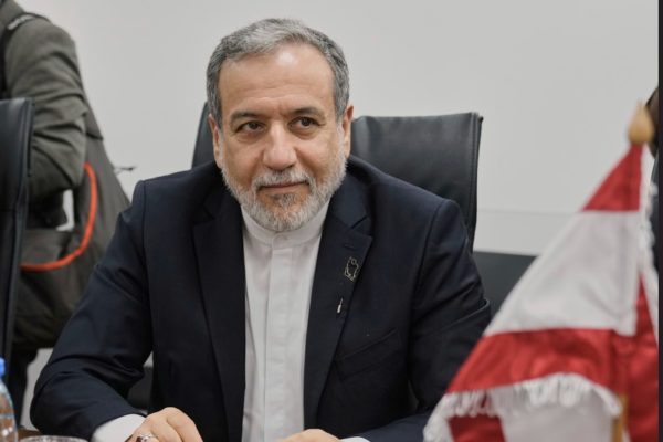 Στην Κωνσταντινούπολη ο υπουργός Εξωτερικών του Ιράν – Συνεδριάζουν οι ΥΠΕΞ του Οργανισμού Ισλαμικής Συνεργασίας