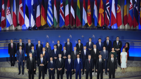Η έγκριση του νέου σχεδίου επενδύσεων στην άμυνα βασικό αντικείμενο της Συνόδου Κορυφής ΝΑΤΟ