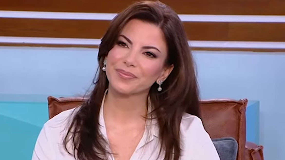 Αντελίνα Βαρθακούρη: Το τρυφερό βίντεο που χορεύει μαζί με την κόρη της