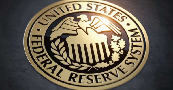 WSJ: Ο Τραμπ σκέφτεται να αντικαταστήσει σύντομα τον επικεφαλής της Fed