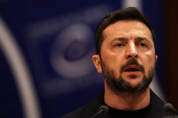 Ζελένσκι: Εξαιρετικά σημαντικό να συνεχίσει να μας στηρίζει η Πολωνία