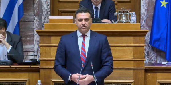 Αυστηρό μήνυμα Β. Κικίλια για την ασφάλεια στην ακτοπλοΐα