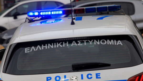 Συνελήφθη 30χρονος έπειτα από καταδίωξη για ενδοοικογενειακή βία κι άλλα αδικήματα