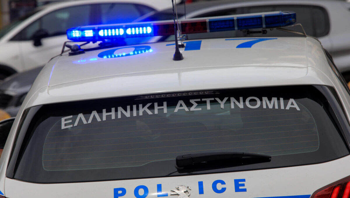 Συνελήφθη 30χρονος έπειτα από καταδίωξη για ενδοοικογενειακή βία κι άλλα αδικήματα
