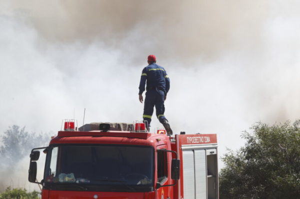 Πολύ υψηλός κίνδυνος πυρκαγιάς την Τετάρτη σε Αττική, Κύθηρα, Λακωνία, Εύβοια, Κρήτη