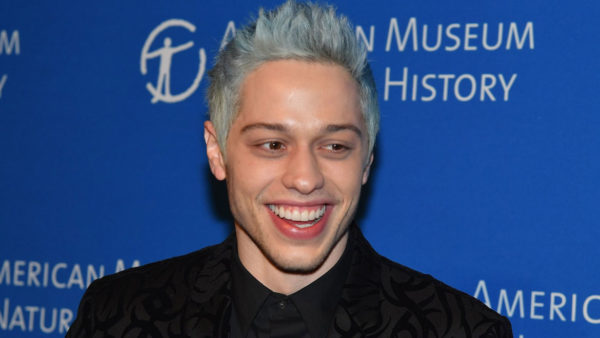 Σοκάρει ο Pete Davidson: «Ο παππούς μου με χτυπούσε αλύπητα – Δεν έχω καμία συμπόνια, εύχομαι να πεθάνει»