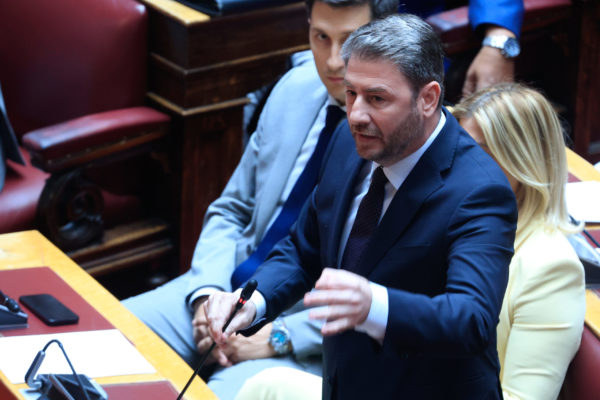 Αντιπαράθεση Ν. Ανδρουλάκη – Α. Γεωργιάδη στη Βουλή για τον ΟΠΕΚΕΠΕ
