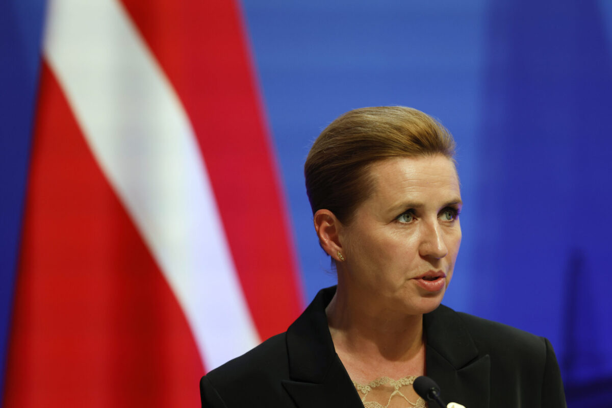 ΕΕ: Η δανική προεδρία υποδέχεται τον Ζελένσκι και υποστηρίζει την ένταξη της Ουκρανίας