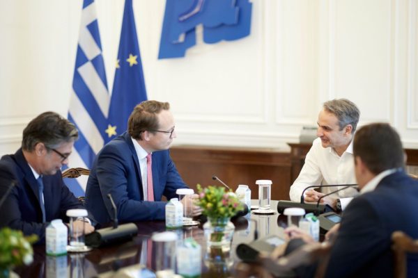 Συνάντηση του πρωθυπουργού Κ. Μητσοτάκη με τον διευθύνοντα σύμβουλο της RWE, δρ. Μάρκους Κρέμπερ