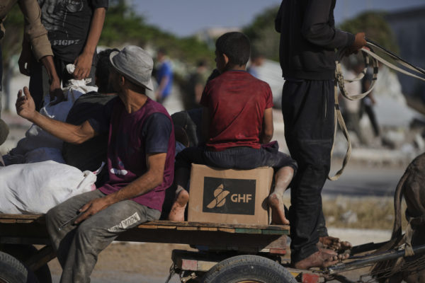 Η Χαμάς προειδοποιεί τους Παλαιστίνιους να μην έχουν καμία είδους επαφή με το Ανθρωπιστικό Ίδρυμα για τη Γάζα 