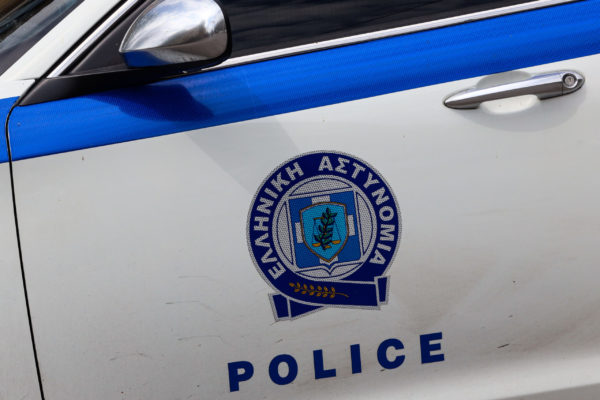 Τέσσερις οι συλληφθέντες για τον ομαδικό βιασμό της 14χρονης – Δημογλίδου στο ΕΡΤNews: Το παιδί φέρεται να παρασύρθηκε από έναν, τρεις κατηγορούνται για βιασμό