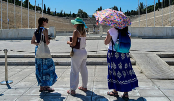 Έκτακτα μέτρα προστασίας στον δήμο Αθηναίων λόγω των υψηλών θερμοκρασιών