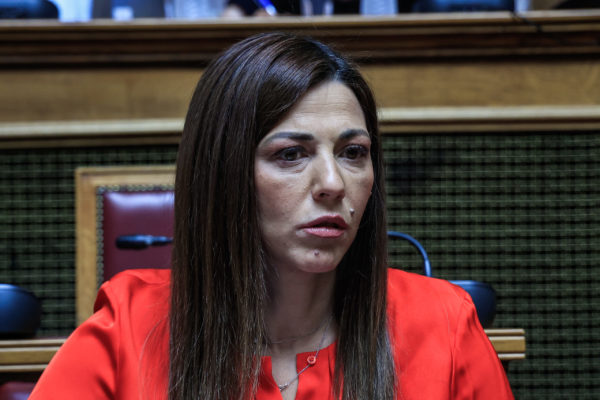 Σ. Ζαχαράκη: Δεν θα αλλάξουμε εν κινήσει το σύστημα των πανελλαδικών εξετάσεων – Ανοίγουμε τον εθνικό διάλογο για το Εθνικό Απολυτήριο