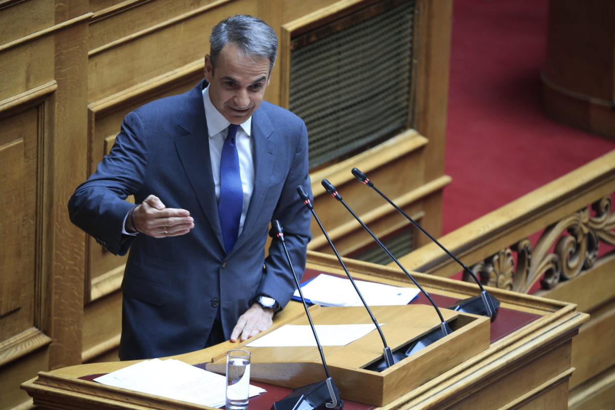 Κυρ. Μητσοτάκης: Αναστέλλεται η εξέταση αιτήσεων ασύλου για 3 μήνες – Όσοι εισέρχονται παράνομα θα συλλαμβάνονται και θα κρατούνται