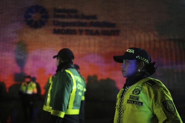 Κολομβία: Τουλάχιστον τρεις νεκροί σε αεροπορικές επιδρομές εναντίον καρτέλ ναρκωτικών