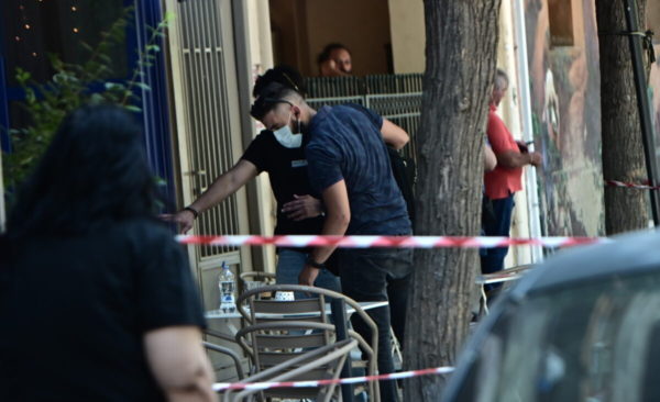 Πυροβολισμοί σε καφετέρια στον Κολωνό: Το θύμα κατονόμασε τον δράστη – Τι λένε οι πρώτες μαρτυρίες