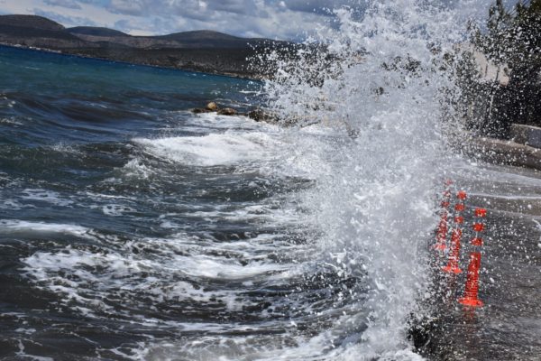 Καιρός: Εξασθενούν σταδιακά οι βοριάδες – Πρόγνωση από τον Π. Γιαννόπουλο