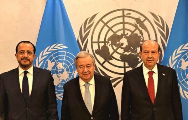 Άτυπη συνάντηση για το Κυπριακό: Στη Νέα Υόρκη και ο Φιντάν