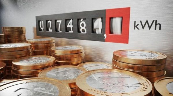 ΠΑΣΟΚ-ΚΙΝΑΛ: Η κυβερνητική εμμονή οδήγησε τον πληθωρισμό στο ρεύμα στο εξωφρενικό 23% τον Ιούνιο