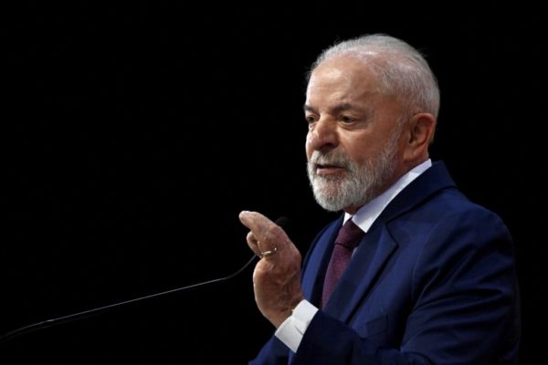 Ο Λούλα καταγγέλλει τις κυρώσεις των ΗΠΑ κατά των δικαστών στη δίκη του πρώην προέδρου της Βραζιλίας Ζαΐχ Μπολσονάρου
