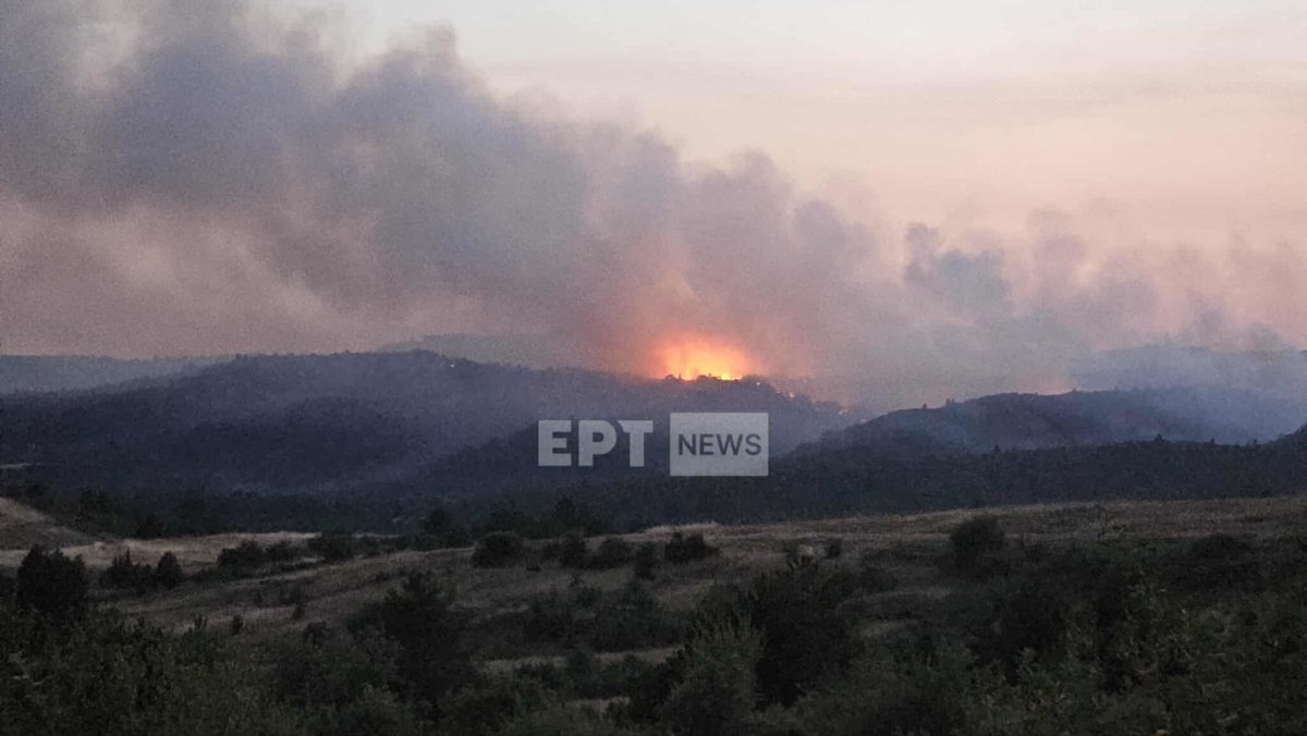 Σε εξέλιξη οι φωτιές σε Καστοριά και Ευρυτανία – Χωρίς ενεργό μέτωπο οι πυρκαγιές σε Θεσπρωτία και Κιλκίς