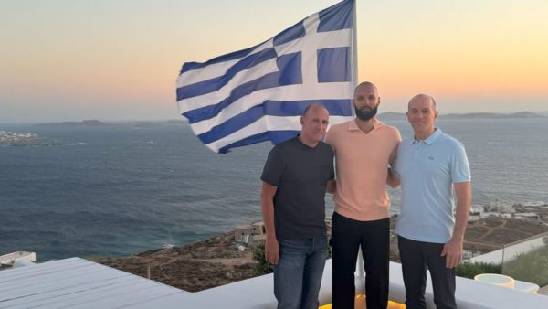 Ολυμπιακός: Ανανέωσε έως το 2028 ο Εβάν Φουρνιέ