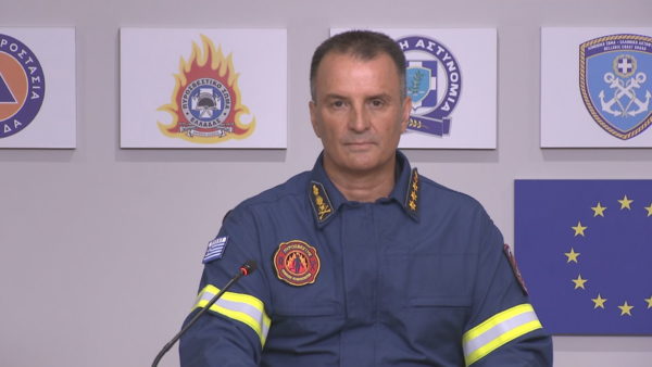 Φωτιά τώρα – Ενημέρωση Πυροσβεστικής: Χωρίς ενεργό μέτωπο στη Δροσοπηγή Αττικής – Το ίδιο δύσκολη αναμένεται και η Κυριακή
