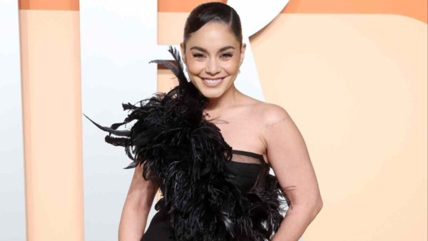 Vanessa Hudgens: Ποζάρει με μαγιό λίγο μετά την ανακοίνωση της δεύτερης εγκυμοσύνης της – Φωτογραφία