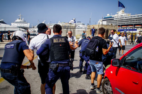 ΚΚΕ: Τεράστια ευθύνη της κυβέρνησης η αστυνομοκρατία και η καταστολή στη Ρόδο κατά την κινητοποίηση αλληλεγγύης στον παλαιστινιακό λαό