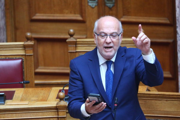 Απάντηση Γ. Φλωρίδη στην Ζ. Κωνσταντοπούλου: «Πήρατε τον κατήφορο – Καταλαβαίνω την μαύρη απελπισία σας»