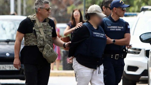 Νεκρό κοριτσάκι στο Παλαιό Φάληρο: Στον ανακριτή η 32χρονη μητέρα – Τι αναμένεται να ισχυριστεί στην απολογία της