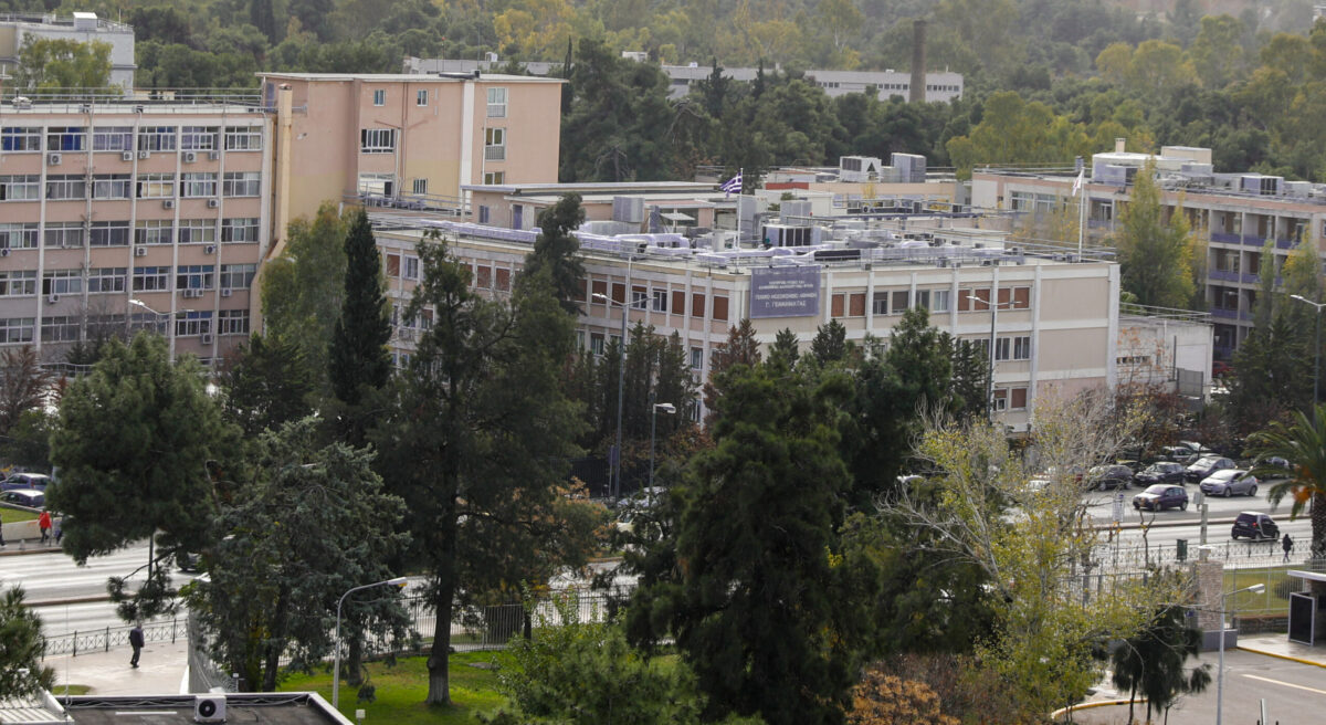 Ένορκη διοικητική εξέταση για το περιστατικό με τον ανελκυστήρα στο νοσοκομείο «Γ. Γεννηματάς»