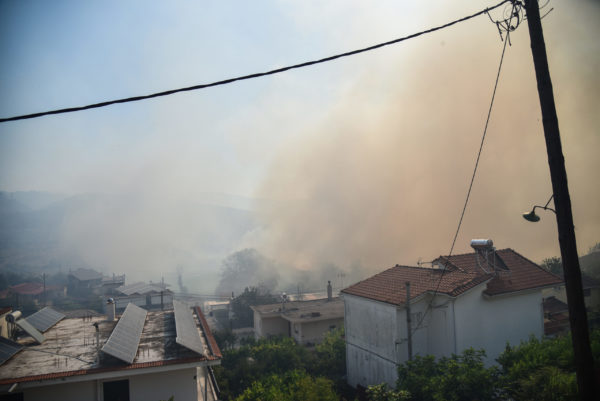 Ν.Ηλιόπουλος: Αντί να οργανώνει την πρόληψη τον χειμώνα, η κυβέρνηση έστελνε τα ΜΑΤ να χτυπήσουν τους πυροσβέστες
