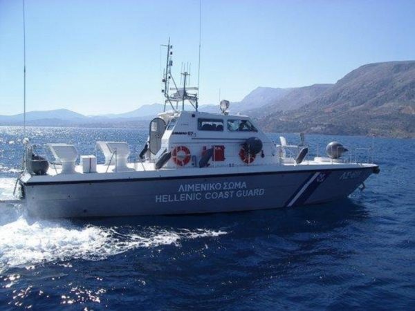 Έρευνες για εντοπισμό χειριστή σανίδας όρθιας κωπηλασίας στο Σχοινιά Αττικής