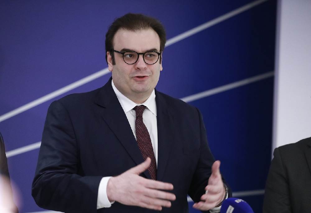 Κ. Πιερρακάκης: Ορόσημο για τον ελληνικό τραπεζικό τομέα η συμφωνία εξαγοράς της HSBC Μάλτας από την ελληνική Credia Bank