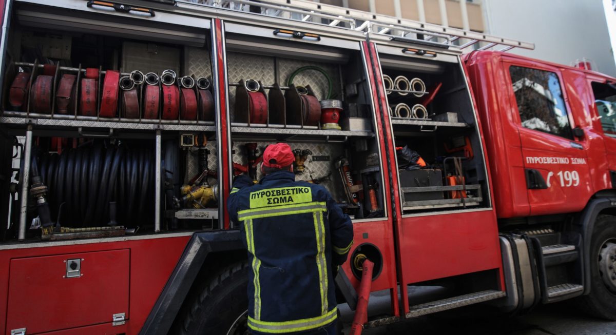 ΠΑΣΟΚ – ΚΙΝΑΛ: Να χορηγηθεί επίδομα επικίνδυνης εργασίας στους πυροσβέστες