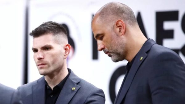 Ανανέωσαν μέχρι το 2027 Σάκοτα και Κωνσταντής στην ΑΕΚ