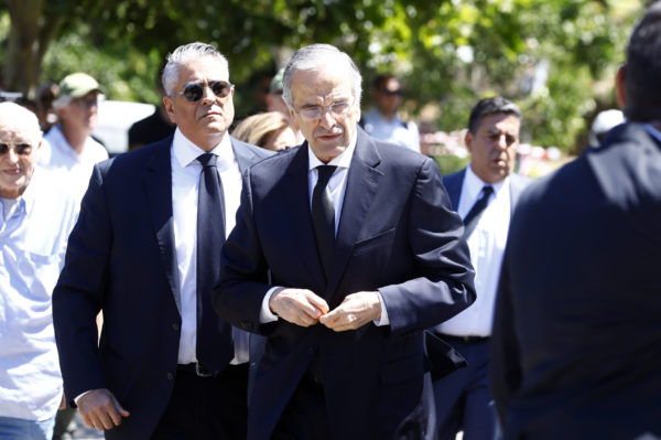Αντώνης Σαμαράς για τον θάνατο του Απόστολου Βεσυρόπουλου: «Συναισθάνομαι τον πόνο των δικών του ανθρώπων»