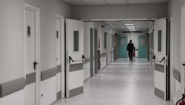 Κρούσματα γαστρεντερίτιδας στη Τζια – Τι λέει ο Μαγιορκίνης