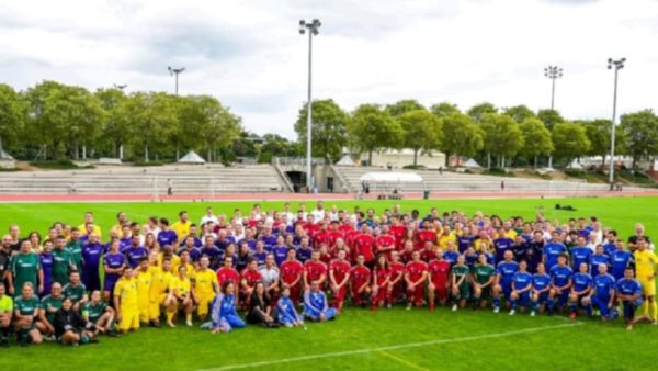 Εκπαιδεύοντας την UEFA με την καμπάνια “Μία μπάλα για όλους”