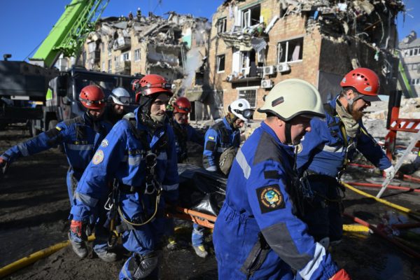 Ρωσική νυχτερινή επίθεση στην Ουκρανία με 598 drones και 31 πυραύλους – Τουλάχιστον 10 νεκροί