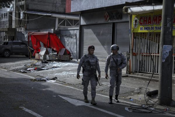 Κολομβία: 33 στρατιωτικοί αφέθηκαν ελεύθεροι από κατοίκους σε περιοχή ελεγχόμενη από αντάρτες